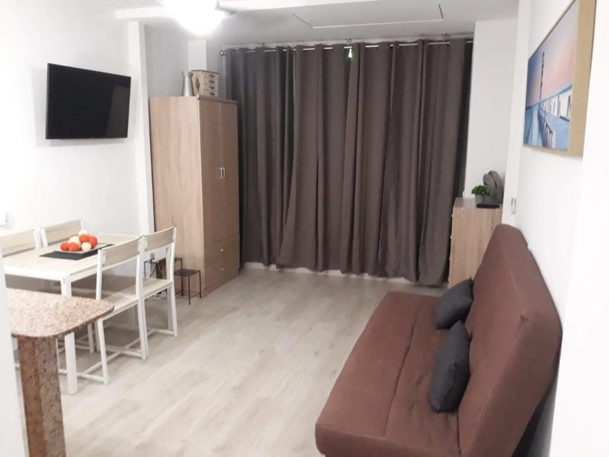 Gaby Rincon De Loix Appartement Benidorm Buitenkant foto